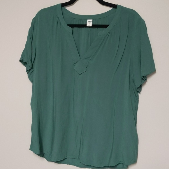 Old Navy Tops - Old Navy blouse
